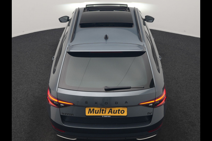 Škoda Superb Combi 1.4 TSI iV Sportline Business PHEV 218pk Dealer O.H. | Trekhaak Af Fabriek | Panodak | Adaptive Cruise | 360 Camera | Alcantara Sportstoelen Memory & Verwarmd | Stuur Verwarmd | Blis | Keyless | Crystal LED | Sfeerverlichting | Apple Carplay |  Plug In Hybrid |