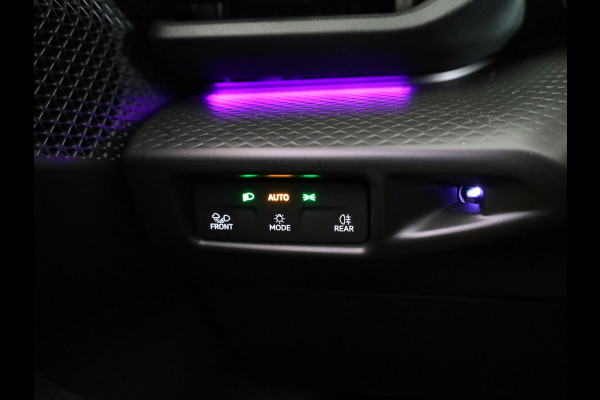 CUPRA Raval VZ Rebel 56 kWh 225pk | Elek. stoel | Travel Assist