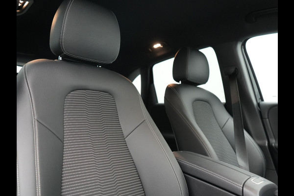 Mercedes-Benz B-Klasse 250 e Advantage PHEV 218pk Dealer O.H. | Trekhaak Af Fabriek | Adaptive Cruise | Head Up | Burmester Audio | Camera | Lederen Sportstoelen Memory & Verwarmd | BLIS | Apple Carplay | Widescreen Navi | DAB | Plug In Hybrid |
