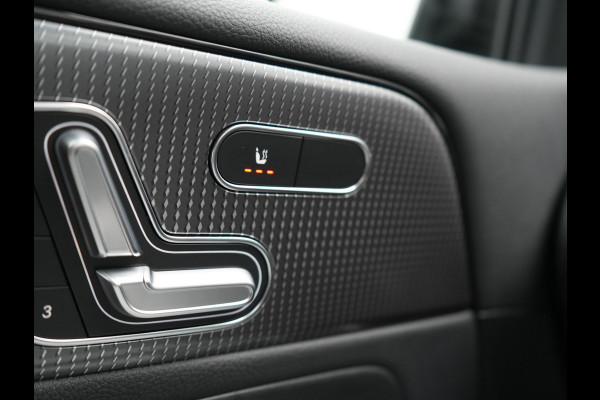 Mercedes-Benz B-Klasse 250 e Advantage PHEV 218pk Dealer O.H. | Trekhaak Af Fabriek | Adaptive Cruise | Head Up | Burmester Audio | Camera | Lederen Sportstoelen Memory & Verwarmd | BLIS | Apple Carplay | Widescreen Navi | DAB | Plug In Hybrid |