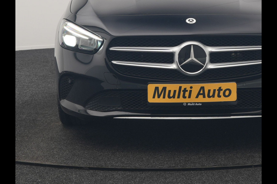 Mercedes-Benz B-Klasse 250 e Advantage PHEV 218pk Dealer O.H. | Trekhaak Af Fabriek | Adaptive Cruise | Head Up | Burmester Audio | Camera | Lederen Sportstoelen Memory & Verwarmd | BLIS | Apple Carplay | Widescreen Navi | DAB | Plug In Hybrid |