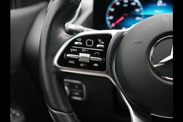 Mercedes-Benz B-Klasse 250 e Advantage PHEV 218pk Dealer O.H. | Trekhaak Af Fabriek | Adaptive Cruise | Head Up | Burmester Audio | Camera | Lederen Sportstoelen Memory & Verwarmd | BLIS | Apple Carplay | Widescreen Navi | DAB | Plug In Hybrid |