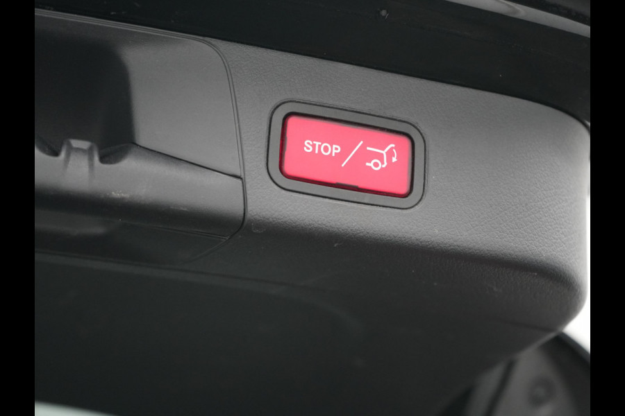 Mercedes-Benz B-Klasse 250 e Advantage PHEV 218pk Dealer O.H. | Trekhaak Af Fabriek | Adaptive Cruise | Head Up | Burmester Audio | Camera | Lederen Sportstoelen Memory & Verwarmd | BLIS | Apple Carplay | Widescreen Navi | DAB | Plug In Hybrid |