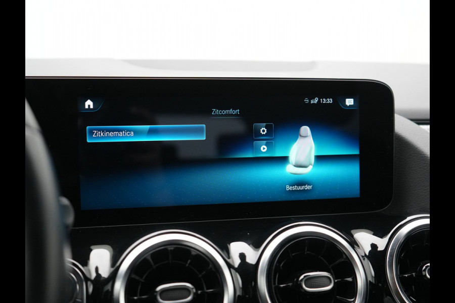 Mercedes-Benz B-Klasse 250 e Advantage PHEV 218pk Dealer O.H. | Trekhaak Af Fabriek | Adaptive Cruise | Head Up | Burmester Audio | Camera | Lederen Sportstoelen Memory & Verwarmd | BLIS | Apple Carplay | Widescreen Navi | DAB | Plug In Hybrid |