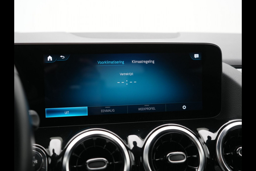 Mercedes-Benz B-Klasse 250 e Advantage PHEV 218pk Dealer O.H. | Trekhaak Af Fabriek | Adaptive Cruise | Head Up | Burmester Audio | Camera | Lederen Sportstoelen Memory & Verwarmd | BLIS | Apple Carplay | Widescreen Navi | DAB | Plug In Hybrid |