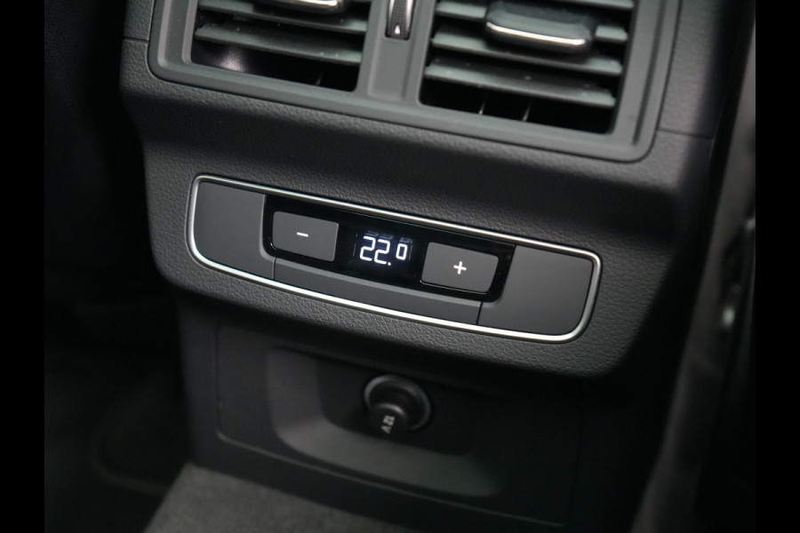 Audi Q5 50 TFSI e 2x S Line PHEV 300pk Dealer O.H. | Panodak | 360 Camera | Head Up | Lederen Sportstoelen Verwarmd | Keyless | Apple Carplay | Cruise Control | Virtual Cockpit | Navigatie | DAB | 19"L.M | Plug In Hybrid |