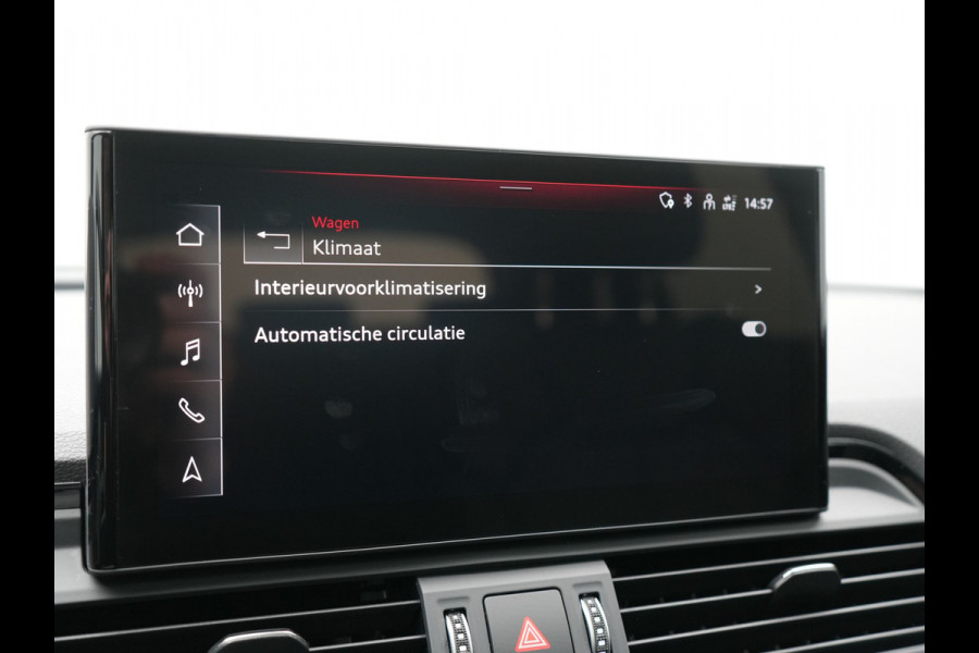 Audi Q5 50 TFSI e 2x S Line PHEV 300pk Dealer O.H. | Panodak | 360 Camera | Head Up | Lederen Sportstoelen Verwarmd | Keyless | Apple Carplay | Cruise Control | Virtual Cockpit | Navigatie | DAB | 19"L.M | Plug In Hybrid |