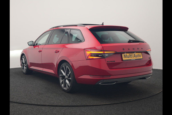 Škoda Superb Combi 1.4 TSI iV Sportline Business PHEV 218pk Dealer O.H. | Trekhaak Af Fabriek | Panodak | Adaptive Cruise | Camera | Canton Audio | Alcantara Sportstoelen Memory & Verwarmd | Stuur Verwarmd | Sfeerverlichting | Keyless | BLIS | Crystal LED | Plug In Hybrid |