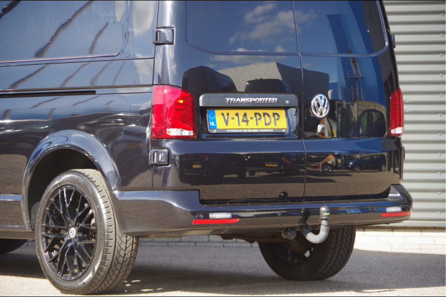 Volkswagen Transporter 2.0 TDI L2 3-ZITS, 150PK AUT. LED, 2X SCHUIFDEUR, TREKHAAK, STANDKACHEL, STOELVERWARMING, CAMERA, ADAPT. CRUISE, AIRCO, DUBBELE