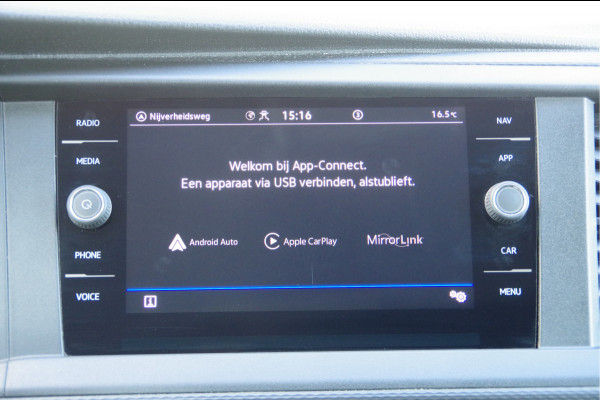 Volkswagen Transporter 2.0 TDI L2 3-ZITS, 150PK AUT. LED, 2X SCHUIFDEUR, TREKHAAK, STANDKACHEL, STOELVERWARMING, CAMERA, ADAPT. CRUISE, AIRCO, DUBBELE