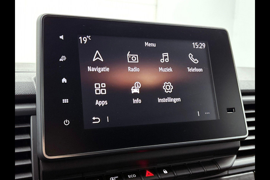 Renault Trafic 2.0 Blue dCi 110PK T30 L2H1 Advance Navigatie Camera Airco Trekhaak Lichtmetalen velgen