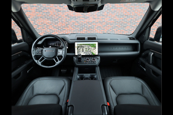Land Rover Defender P300e X-Dynamic HSE | Meridian - HUD - Trekhaak
