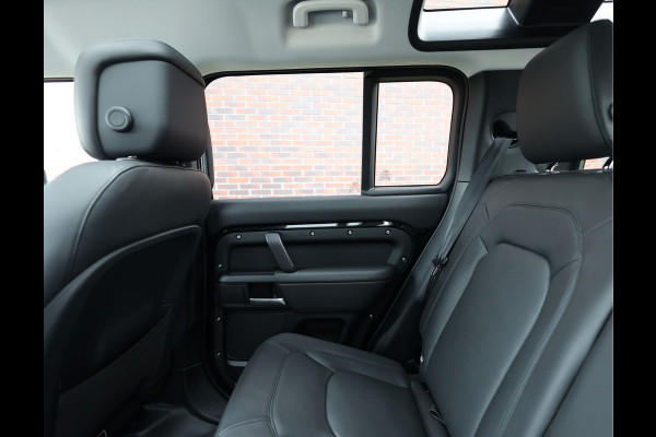 Land Rover Defender P300e X-Dynamic HSE | Meridian - HUD - Trekhaak