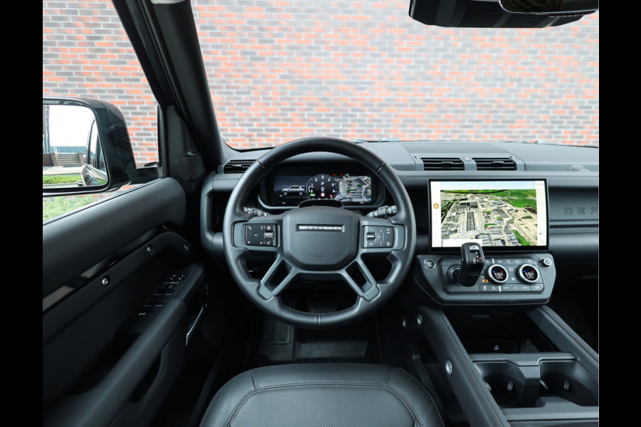 Land Rover Defender P300e X-Dynamic HSE | Meridian - HUD - Trekhaak
