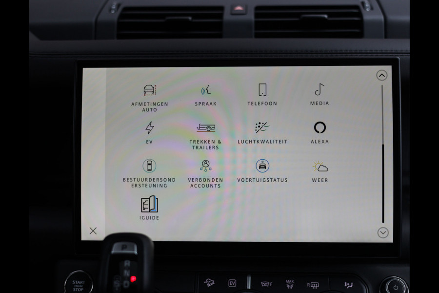 Land Rover Defender P300e X-Dynamic HSE | Meridian - HUD - Trekhaak