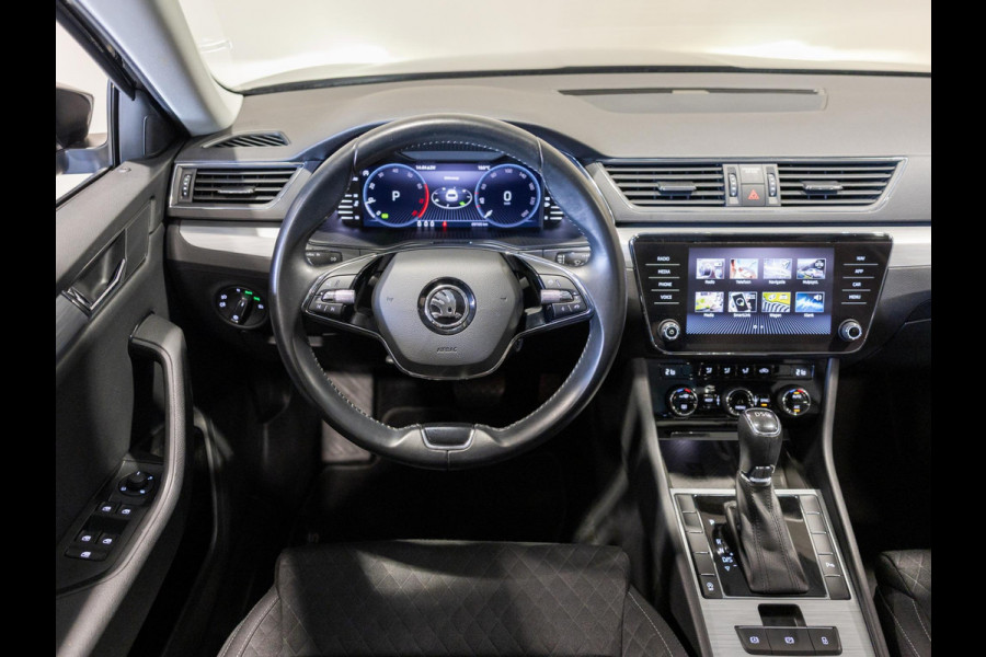 Škoda Superb Combi 1.5 TSI ACT Business Edition / 150pk / Trekhaak / NAP / Apple CarPlay /