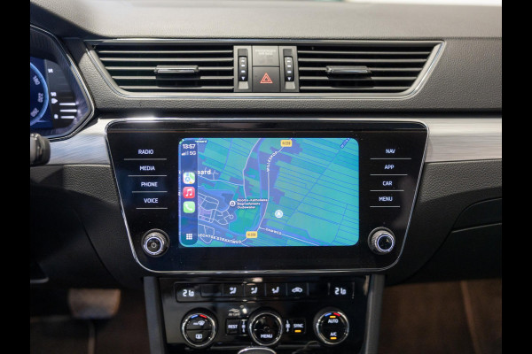 Škoda Superb Combi 1.5 TSI ACT Business Edition / 150pk / Trekhaak / NAP / Apple CarPlay /
