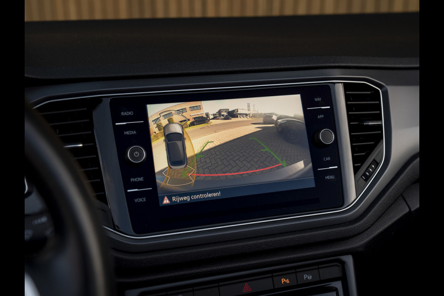 Volkswagen T-Roc Cabrio 1.5 TSI R-Line | Beats