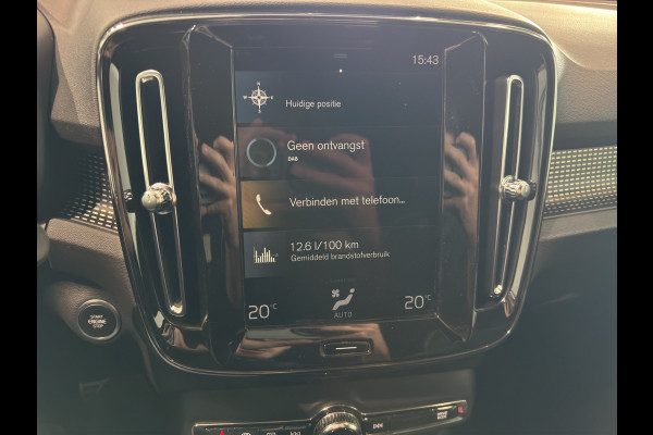 Volvo XC40 T5 Aut Plug-in Hybrid R-Design Parkeercamera Leder + Alcantara 262pk
