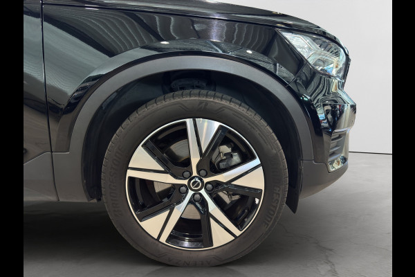 Volvo XC40 T5 Aut Plug-in Hybrid R-Design Parkeercamera Leder + Alcantara 262pk