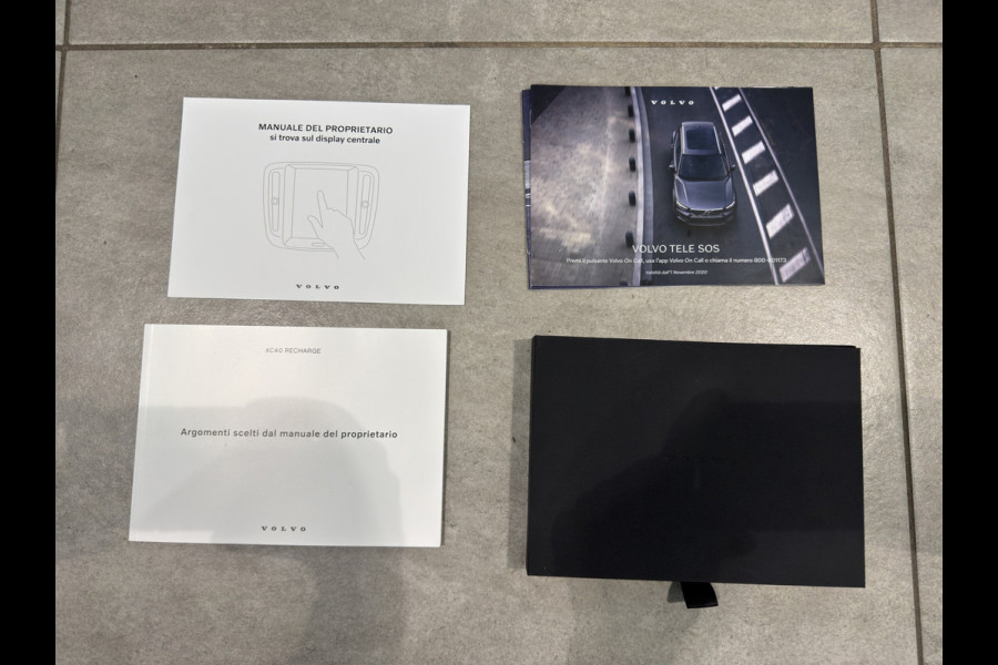 Volvo XC40 T5 Aut Plug-in Hybrid R-Design Parkeercamera Leder + Alcantara 262pk