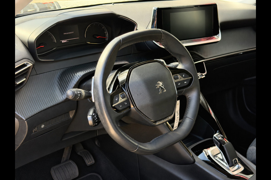 Peugeot 2008 1.2 PureTech Active Pack - AUTOMAAT I Apple CarPlay / Navigatie I Airco I LED I PDC I Sport velgen I