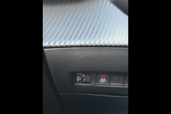 Peugeot 2008 1.2 PureTech Active Pack - AUTOMAAT I Apple CarPlay / Navigatie I Airco I LED I PDC I Sport velgen I