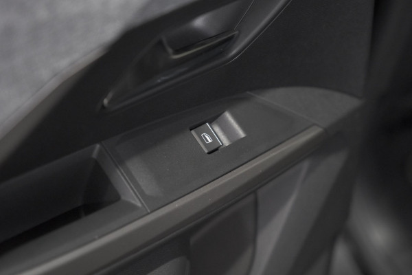 Peugeot 3008 1.2 Hybrid 145 GT | Elektrische Kofferklep | Camera | Adaptieve Cruise Control | Apple CarPlay