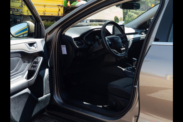 Ford FOCUS Wagon 1.0 EcoBoost Titanium Business|Winterpack|Trekhaak