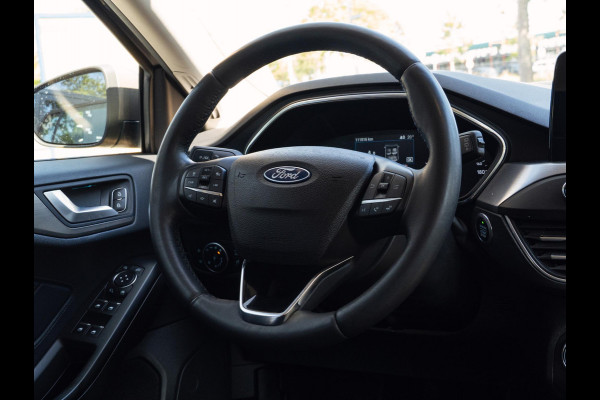Ford FOCUS Wagon 1.0 EcoBoost Titanium Business|Winterpack|Trekhaak
