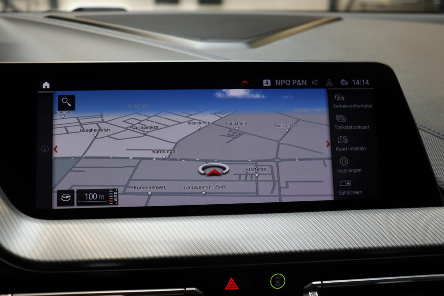 BMW 2 Serie Gran Coupé 218i High Executive M Sport Pakket Automaat / Panoramadak / Live Cockpit Professional / Stoel- en stuurverwarming / Head-Up Display / Achteruitrijcamera / HiFi / Shadow Line / DAB / Cruise Control / Extra Getint Glas / 18 Inch / Climate Control