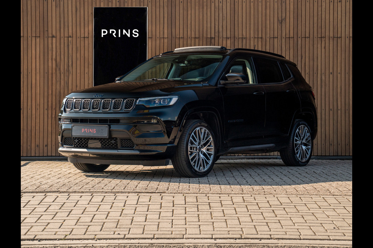 Jeep Compass 4xe 240pk Phev Summit | Pano-dak | Leder | Stoelverwarming | carplay | 19 inch