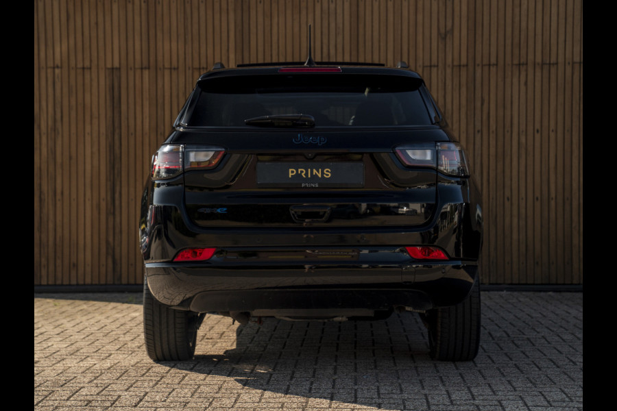 Jeep Compass 4xe 240pk Phev Summit | Pano-dak | Leder | Stoelverwarming | carplay | 19 inch