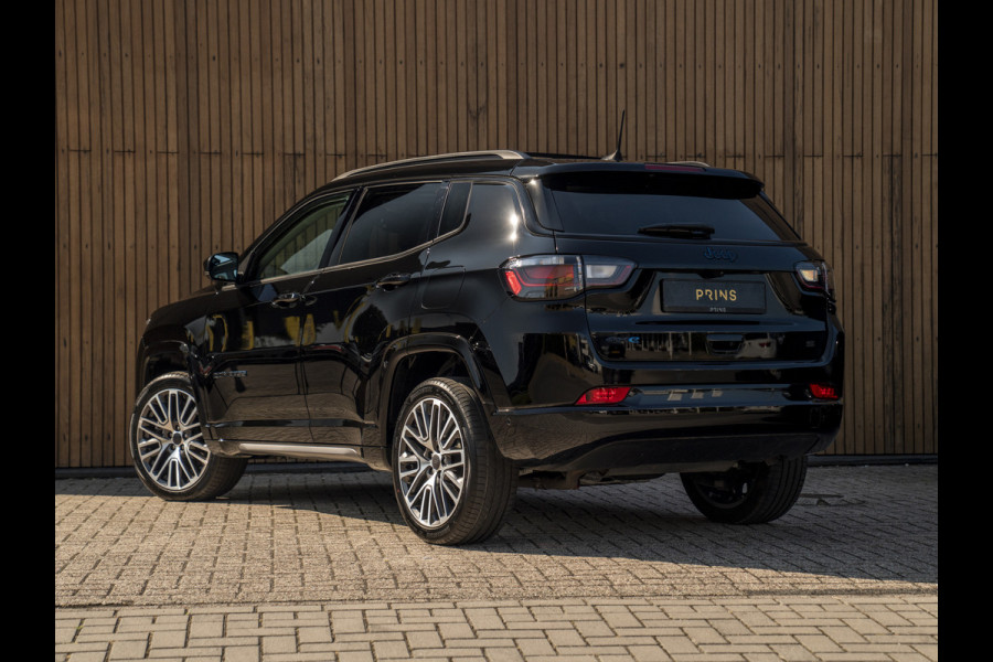 Jeep Compass 4xe 240pk Phev Summit | Pano-dak | Leder | Stoelverwarming | carplay | 19 inch
