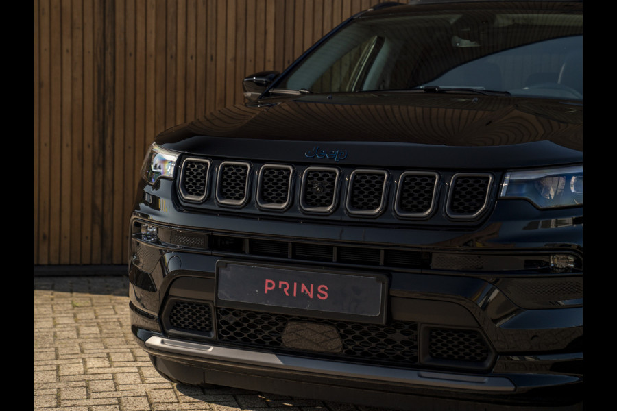 Jeep Compass 4xe 240pk Phev Summit | Pano-dak | Leder | Stoelverwarming | carplay | 19 inch