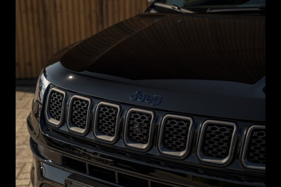 Jeep Compass 4xe 240pk Phev Summit | Pano-dak | Leder | Stoelverwarming | carplay | 19 inch