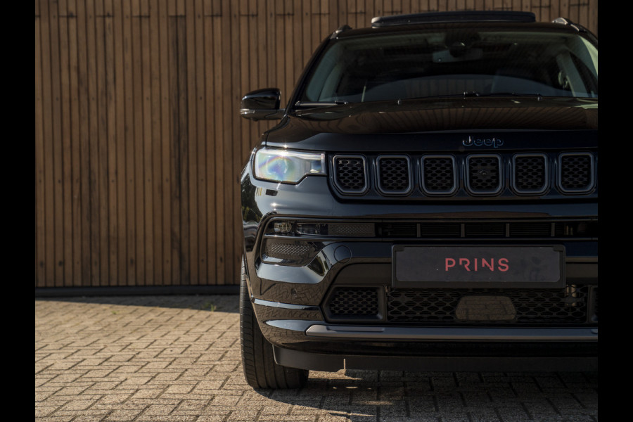 Jeep Compass 4xe 240pk Phev Summit | Pano-dak | Leder | Stoelverwarming | carplay | 19 inch