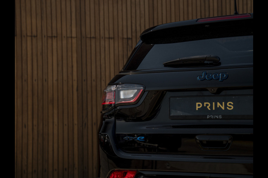 Jeep Compass 4xe 240pk Phev Summit | Pano-dak | Leder | Stoelverwarming | carplay | 19 inch