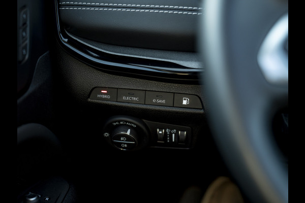 Jeep Compass 4xe 240pk Phev Summit | Pano-dak | Leder | Stoelverwarming | carplay | 19 inch