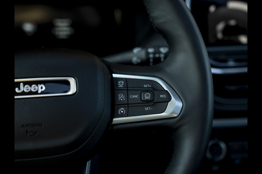 Jeep Compass 4xe 240pk Phev Summit | Pano-dak | Leder | Stoelverwarming | carplay | 19 inch