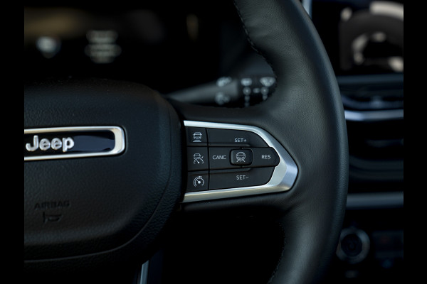Jeep Compass 4xe 240pk Phev Summit | Pano-dak | Leder | Stoelverwarming | carplay | 19 inch