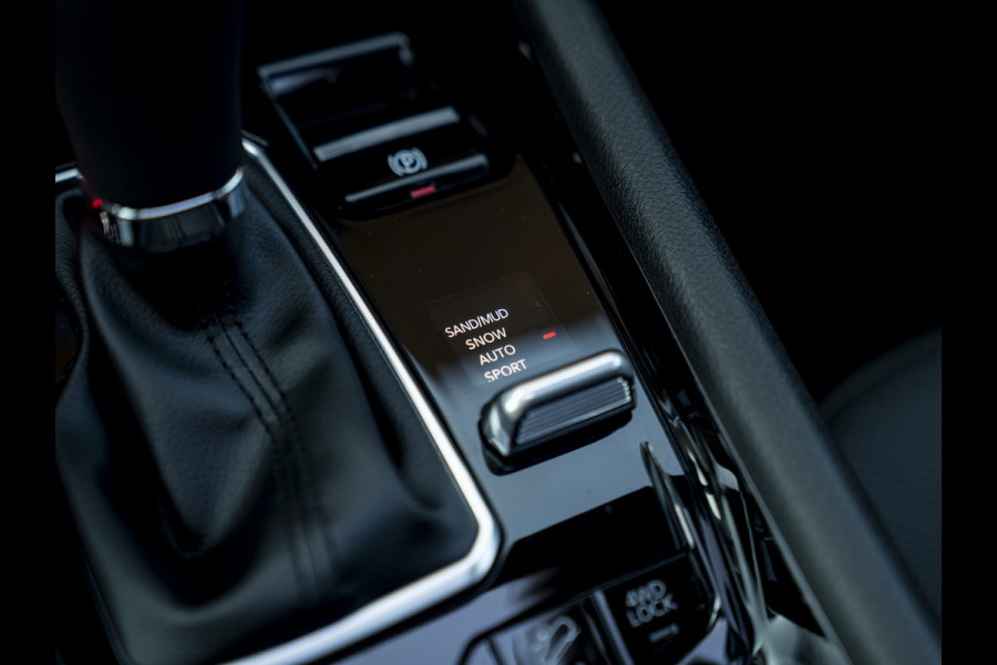Jeep Compass 4xe 240pk Phev Summit | Pano-dak | Leder | Stoelverwarming | carplay | 19 inch