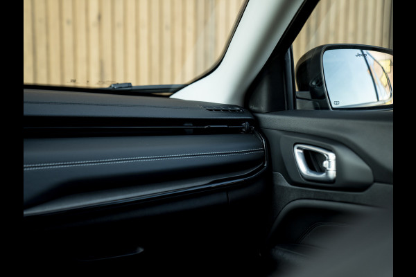 Jeep Compass 4xe 240pk Phev Summit | Pano-dak | Leder | Stoelverwarming | carplay | 19 inch