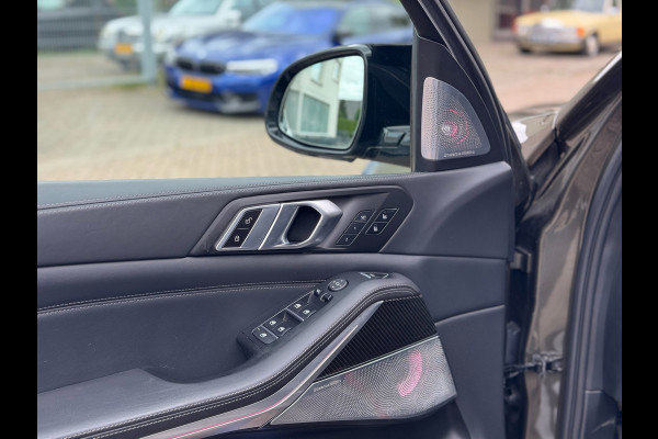 BMW X5 XDrive50e M Sport pro Launch Edition Vol Opties! M stoelen|Pano|HUD|360|Massage