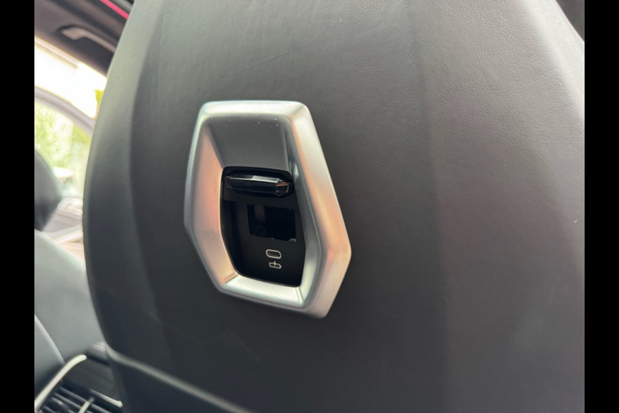 BMW X5 XDrive50e M Sport pro Launch Edition Vol Opties! M stoelen|Pano|HUD|360|Massage