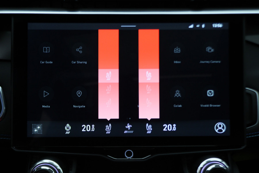 Lynk & Co 01 1.5 Plug-in Hybrid 360° Camera, Panoramadak, Zwarte hemel, ACC, Apple Carplay, Infinity Sound, DAB, 20''