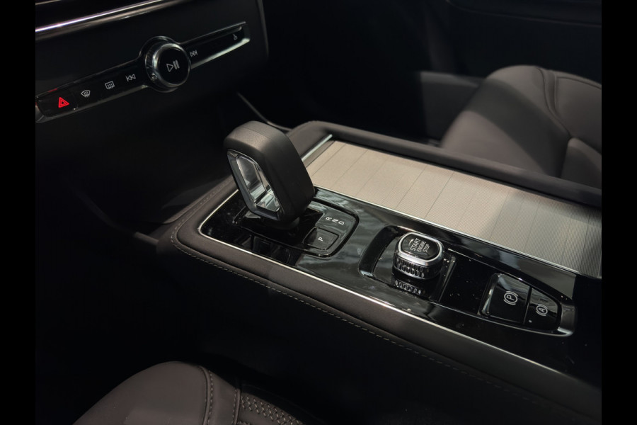 Volvo XC90 T8 Aut. AWD Long Range Nieuw Model Trekhaak Parkeercamera 455pk