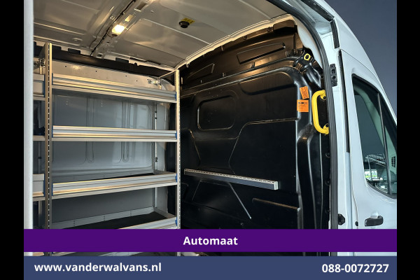 Ford Transit 2.0 TDCI 131pk Automaat L2H2 Inrichting Euro6 Airco | Navigatie | Cruisecontrol | Stoelverwarming | Verwarmde voorruit Parkeersensoren, Bijrijdersbank