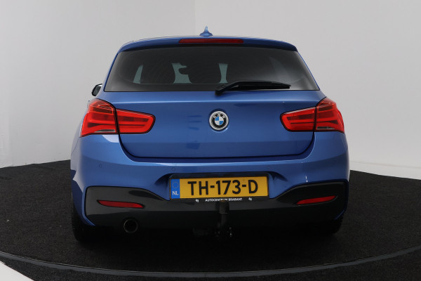 BMW 1-serie 118i Edition M Sport Shadow Executive (TREKHAAK, CRUISE CONTROL, NAVIGATIE, DEALER ONDERHOUDEN)