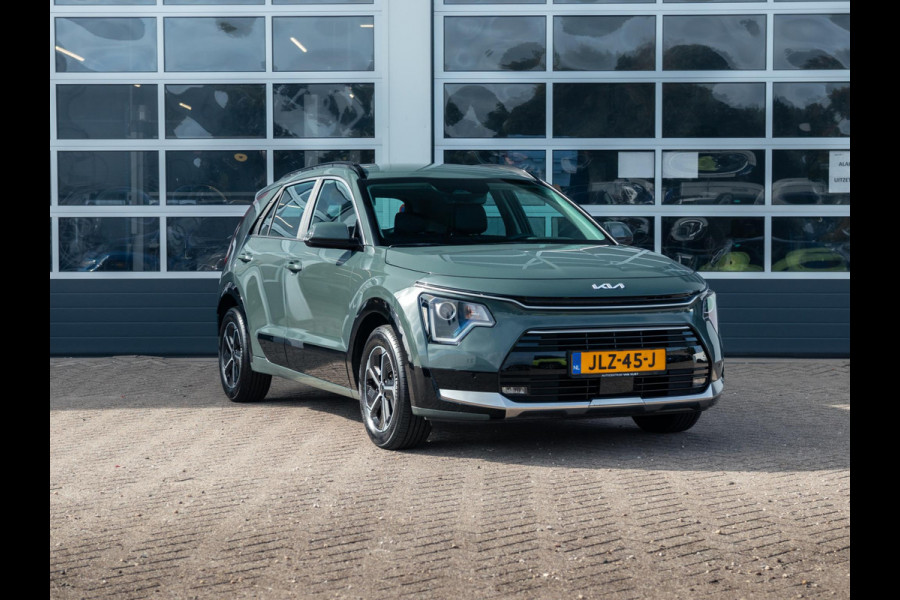 Kia Niro 1.6 GDi PHEV DynamicLine | Cruise & Climate control | Camera achter | Sensoren voor & achter